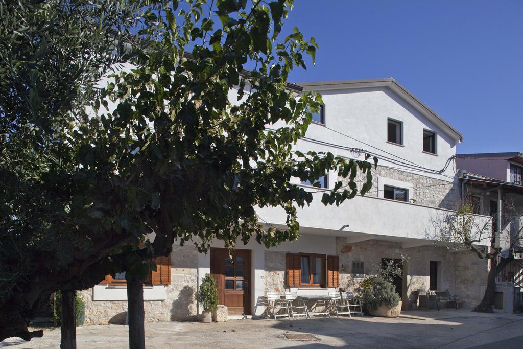 Gracia Apartments 푼타나 외부 사진